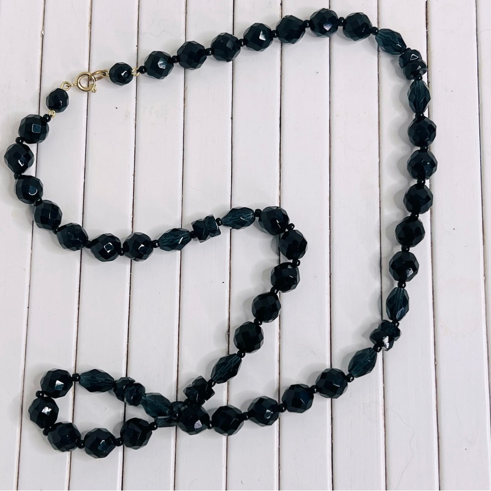 Vintage Jet‎ Black Faceted Glass Beads Necklace
